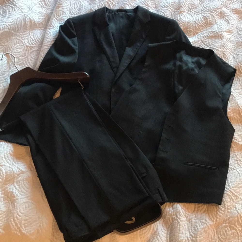 Hugo Boss 3- part Suit